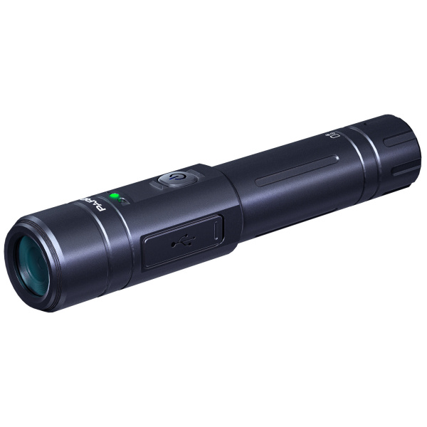 PARD Action Camera mit Blick auf Einschaltknopf und USB Anschluss